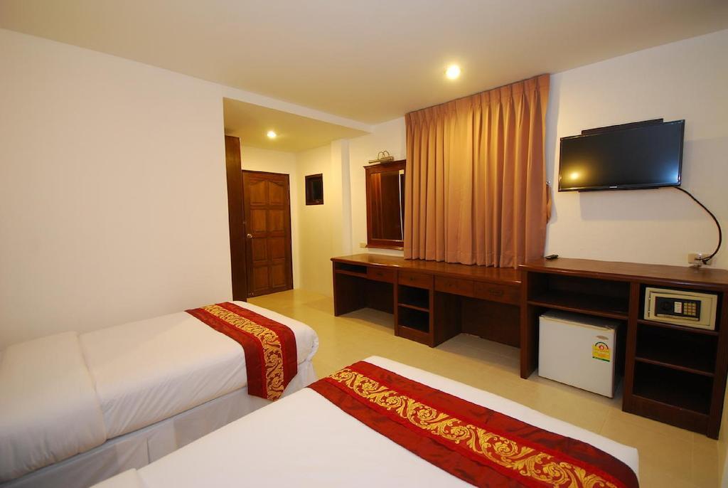 Patong Budget Rooms Eksteriør billede