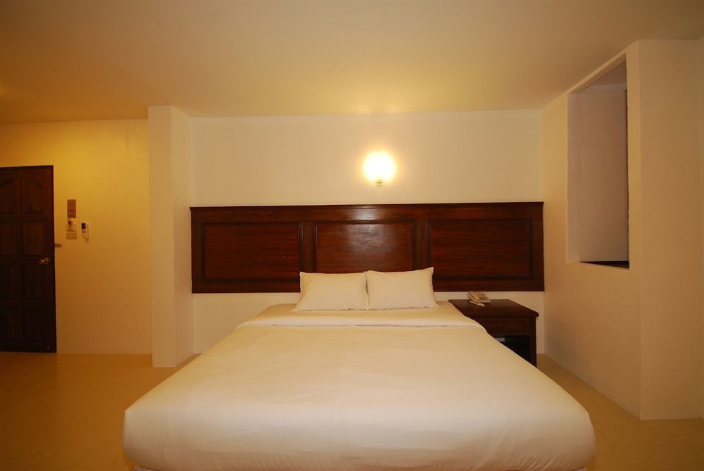 Patong Budget Rooms Eksteriør billede